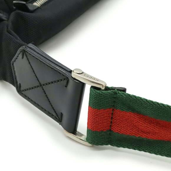 GUCCI Black Leather Shoulder Bag - Picture 5 of 10